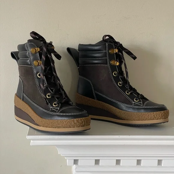 See By Chloé Women's Black and Brown Wedge Lace-Up Boots NWOT Size 37 - Picture 5 of 9